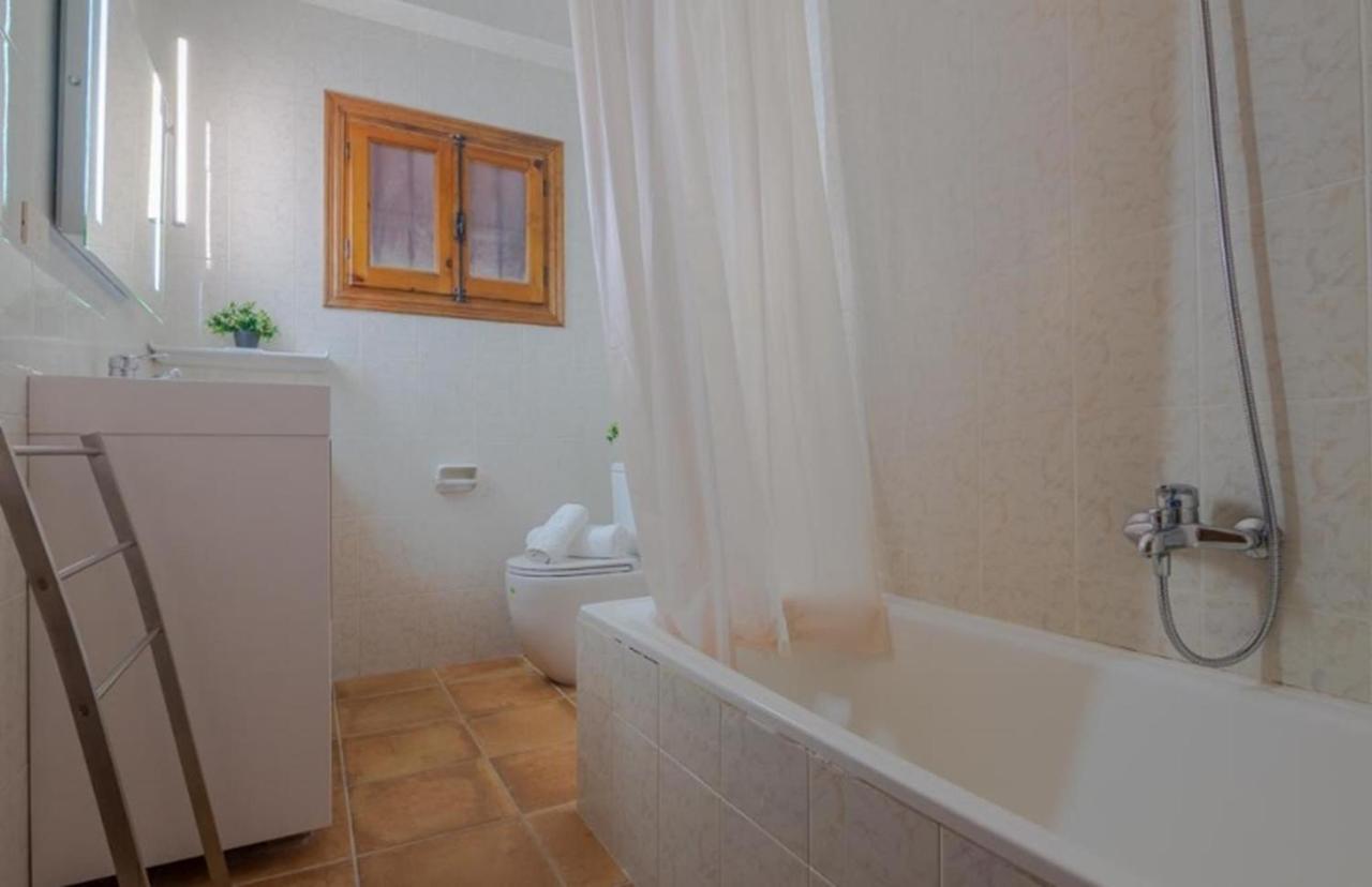 Villas Guzman - Amandiere ベニッサ エクステリア 写真